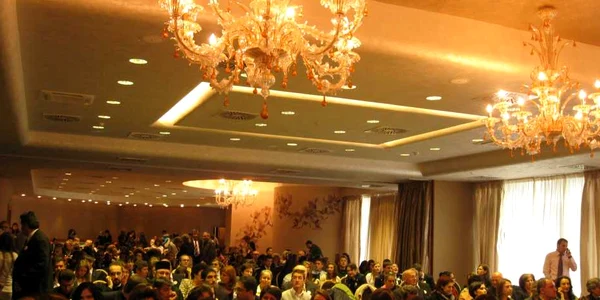 Dascălii şi elevii au fost premiaţi la Gala de Excelenţă