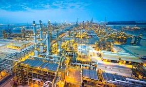 rafinarie ARAMCO jpg