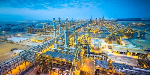 rafinarie ARAMCO jpg