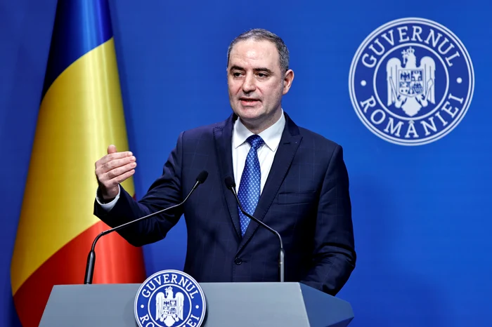 Măsurile vizează accelerarea economiei, spune Alexandru Nazare. FOTO Gov.ro