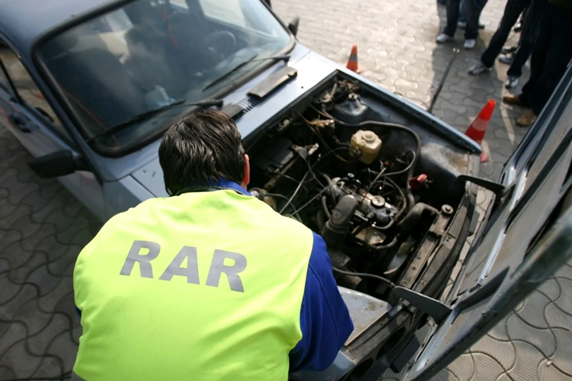 Inspectorii RAR atestau în mod nereal efectuarea inspecției tehnice periodice FOTO arhivă Adevărul
