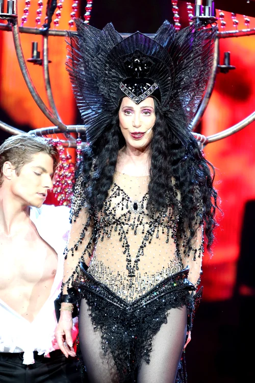 A dazzling Cher amazes her fans in Canada **NO Canada** jpeg