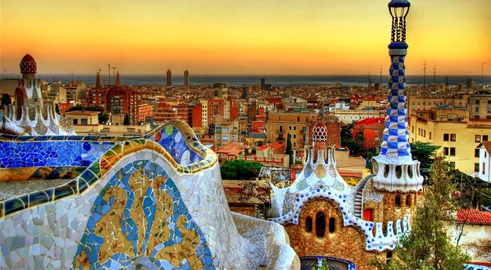 Oraşul lui Gaudi, Barcelona este una din destinaţiile preferate ale românilor 