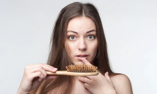 Îngrijește părul așa cum are el nevoie   tratament anticădere păr găsești la Wawa Cosmetics  jpeg