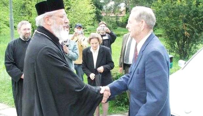 ÎPS Calinic și Regele Mihai FOTO arhiva personală