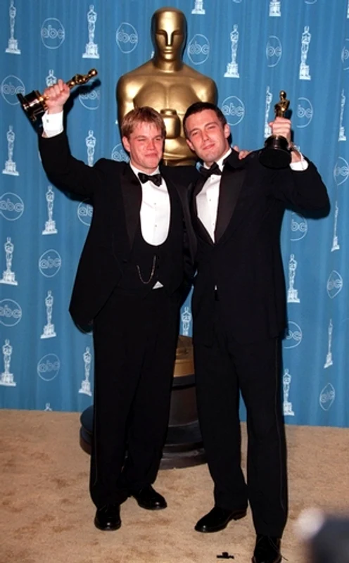 Ben Affleck si Matt Damon au castigat impreuna un Premiu Oscar pentru Cel mai bun scenariu, foto Shutterstock jpg