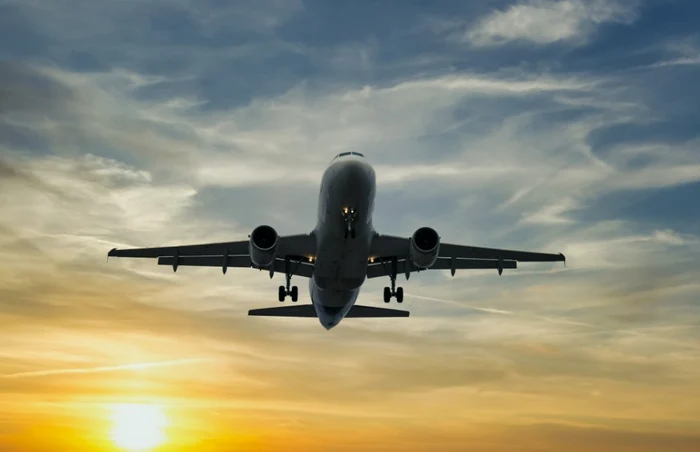 Avionul avea 80 de pasageri la bord FOTO Shutterstock