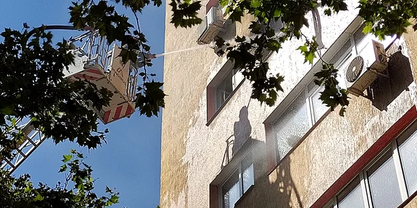 Incendiu bloc ISU Arges jpg