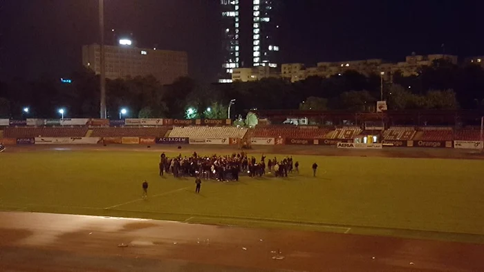 Suporterii dinamoviști s-au adunat pe arena din Șoseaua Ștefan cel Mare