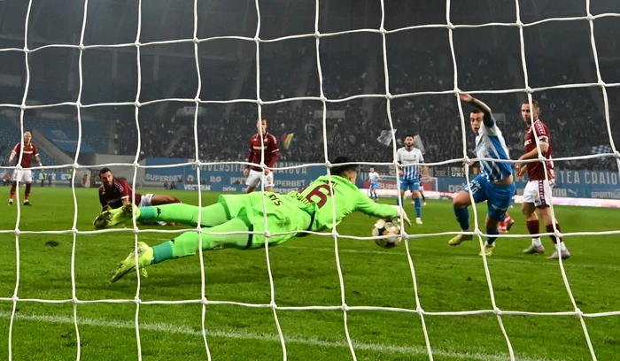 Duelul dintre Craiova și Rapid s-a încheiat cu o remiză (FOTO: Sportpictures)