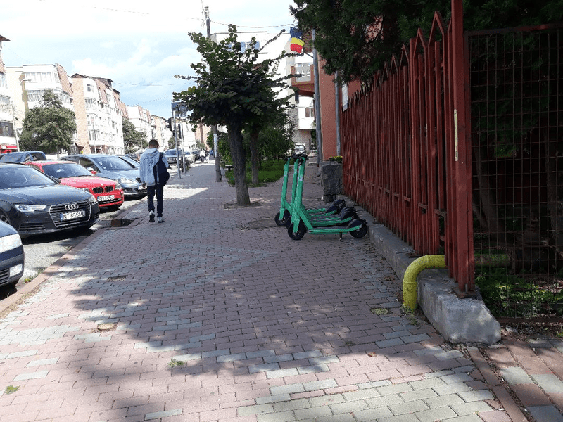 Poliţiştii locali, pe trotinete cu sirene. Parteneriat între Primăria Piatra Neamţ şi Bolt