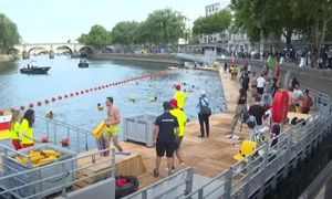 scaldat in Sena, Paris 2025, captura video jpg