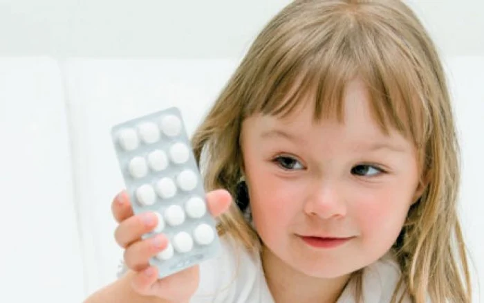 Antibioticele prescrise în exces copiilor pot cauza infecţii intestinale grave FOTO Arhivă Adevărul
