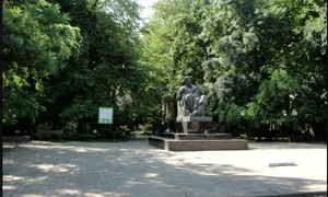 parcul ic bratianu  jpg