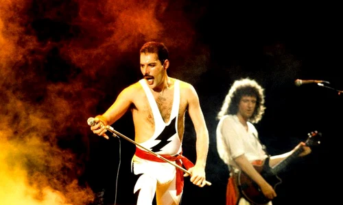 VIDEO/ Imagini inedite cu Freddie Mercury şi o piesă din arhiva Queen, oferite publicului la 28 de ani de la moartea artistului jpeg