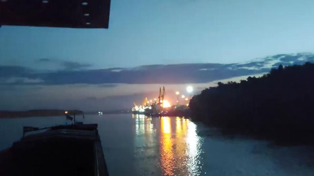  Șase nave românești au traversat Dunărea de urgență, după atacul cu drone din portul Reni VIDEO