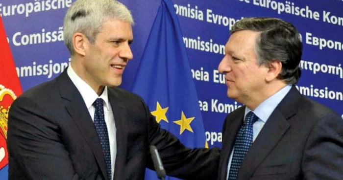 Preşedintele sârb, Boris Tadici şi şeful CE, Durao Barroso