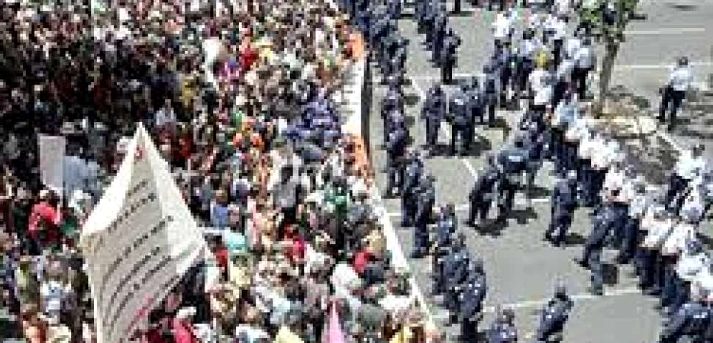 Protestele s-au înmulţit în toată lumea, în ultimii ani