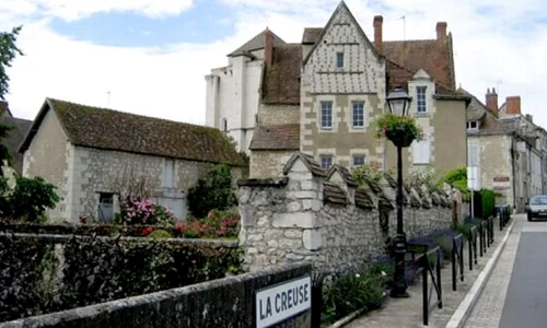 Legenda apei La Roche Posay a apărut datorită lui Ludovic al XIII lea jpeg