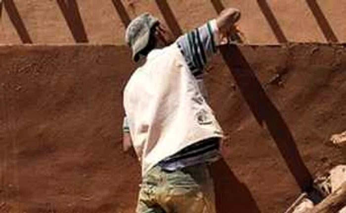 Un marocan a salvat viaţa unui italian, iar acum riscă expulzarea