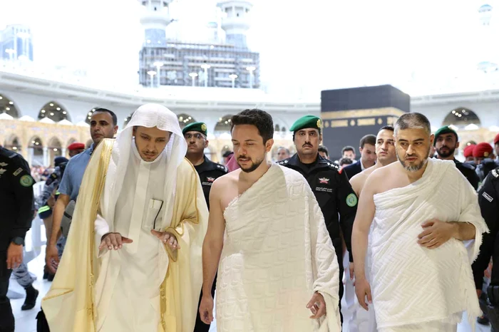 Printul Hussein al Iordaniei in pelerinaj la Mecca Casa regala (1) jpg