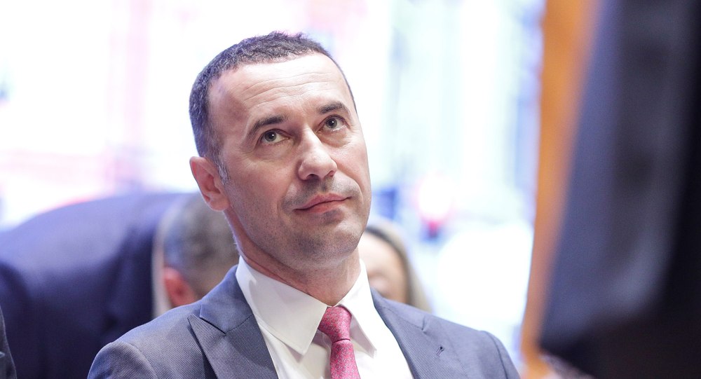Lovitură DNA pentru liberali: percheziții la Iulian Dumitrescu, unul dintre liderii PNL și președinte al CJ Prahova. Reacția liberalului