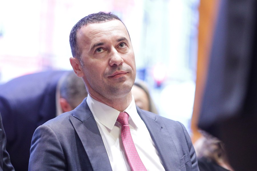Preşedintele CJ Prahova, Iulian Dumitrescu,a primit interdicție de a-și exercita funcția pentru 60 zile