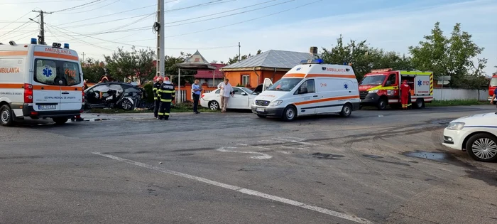 Coliziunea a fost extrem de violentă. SURSA IPJ Buzău