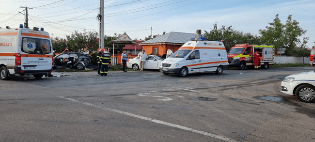 Tragedie rutieră între Buzău și Ialomița: o femeie a murit, cinci persoane sunt rănite