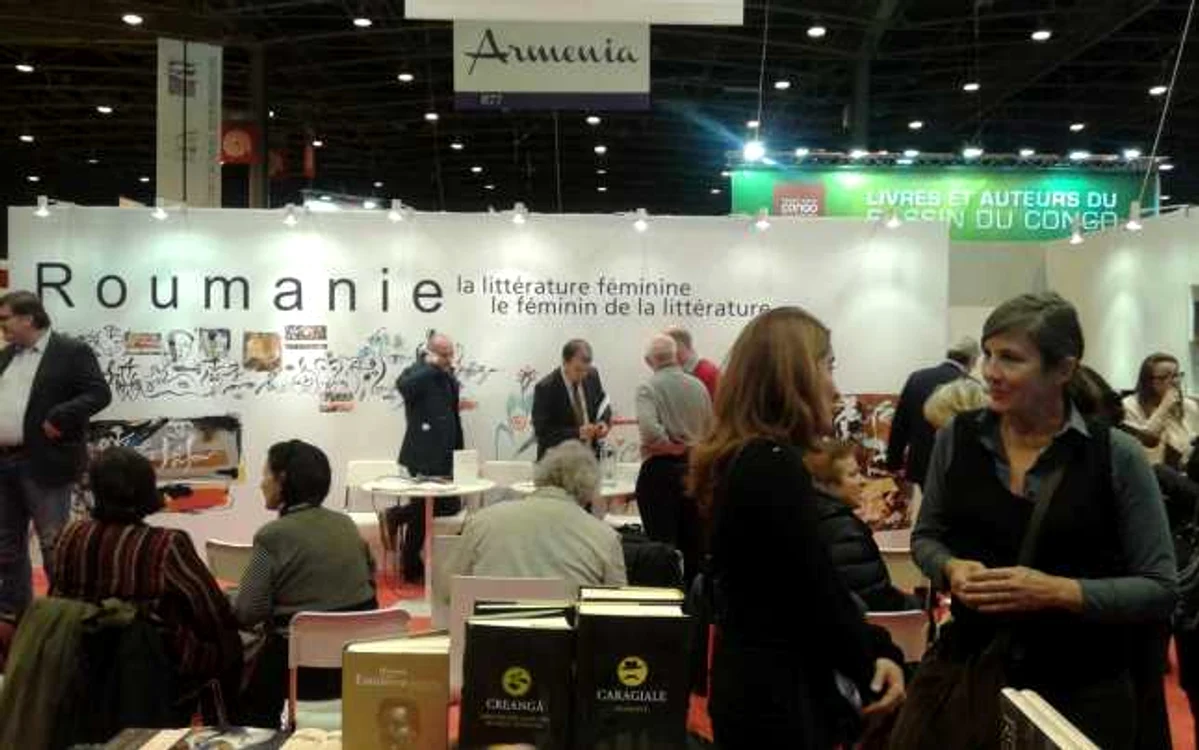 Standul României de la Salon du livre Paris