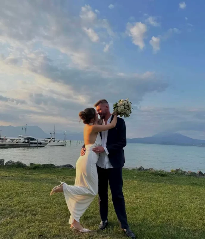 Mara și Virgil Boglea și-au unit destinele în fața altarului / foto: Instagram