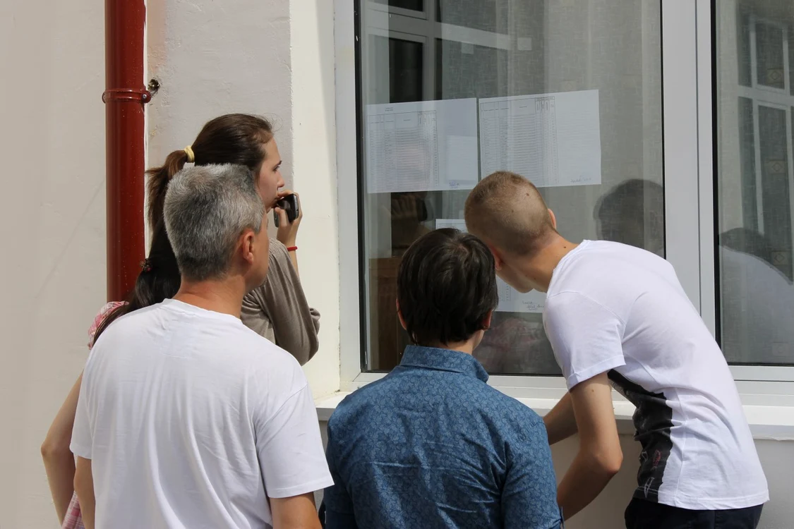 Vineri sunt afişate primele rezultate. Foto: Adevărul