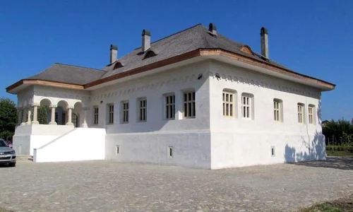 Conacul Pană Filipescu și a deschis porțile pentru public jpeg