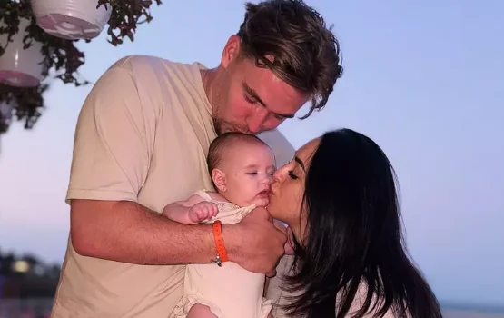 „Fiecare mamă are nevoie de mama ei!”. Larisa Iordache, îndurerată de sărbători după decesul celei care i-a oferit tot sprijinul. „Am nevoie de sfaturile ei!”