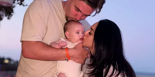 Larisa Iordache Instagram png