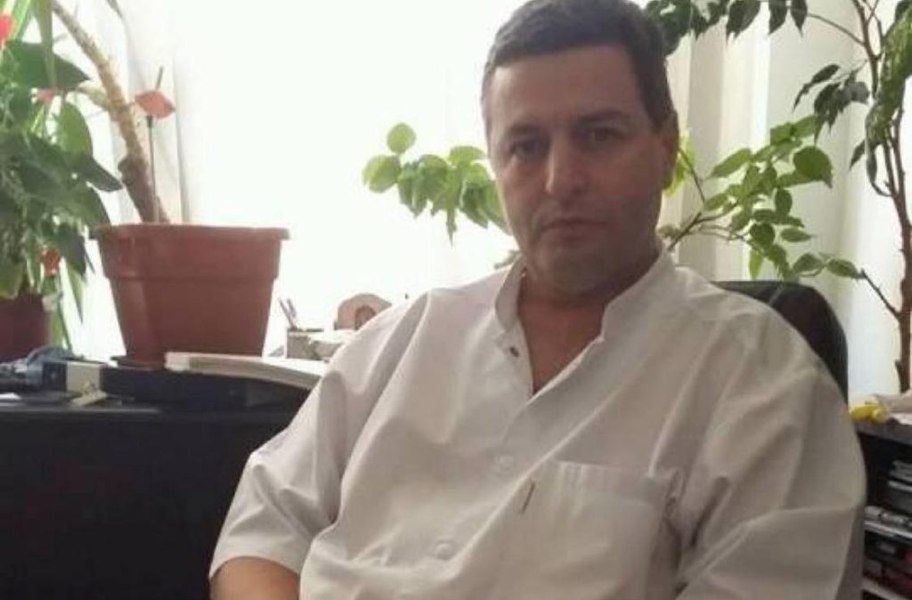 Anchetă la spitalul unde un adolescent de 16 ani a murit în timp ce aștepta să fie transferat. Cum se apără medicul care a refuzat să-l opereze
