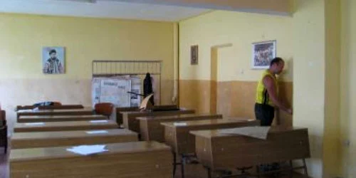 Bistriţa: Autorizaţiile pentru şcoli se dau pe răspunderea directorilor
