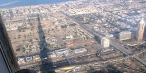 Panorama impresionantă atrage turiştii în Burj Khalifa