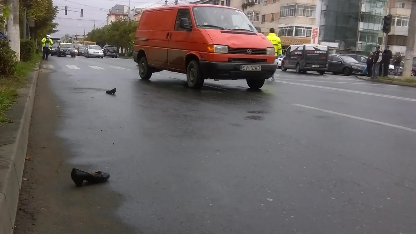 Accidentul a avut loc în apropierea trecerii de pietoni  FOTO: Ştefan Borcea
