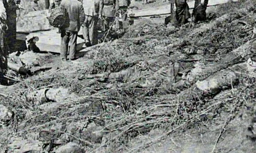 Apa și comunismul jpeg