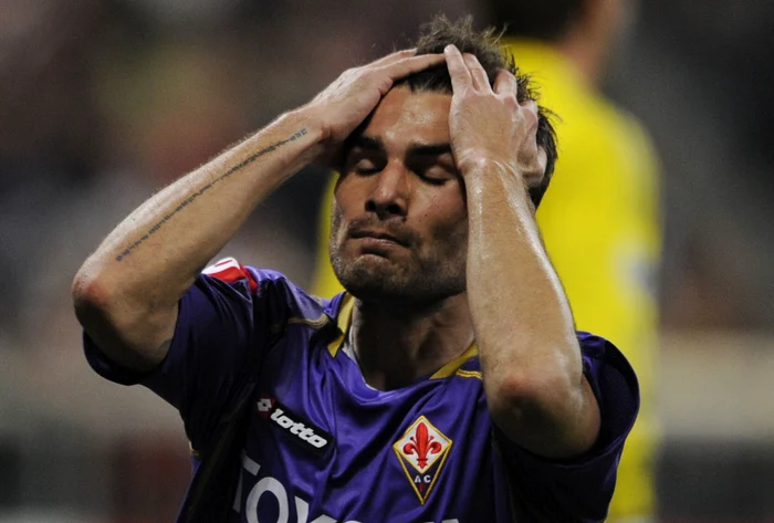 
    Adrian Mutu, în tricoul Fiorentinei  