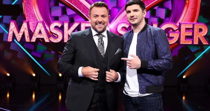 
    Horia Brenciu și Alex Bogdan, colegi la Masked Singer România 2Foto: ProTV  