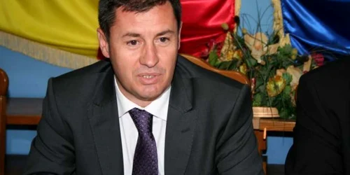 Ministrul Igas sustine ca Tariceanu, care nu mai e prim ministru din 2008, e de vina pentru un recensamant din 2011