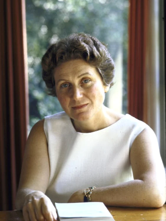 dominis john svetlana alliluyeva daughter of russian dictator joseph stalin in long island usa jpg jpeg