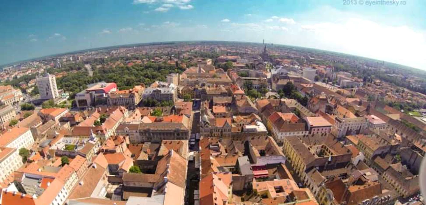În Timişoara sunt 14.000 de clădiri istorice, cele mai multe dintr-un oraş din România Foto: Eye in the Sky