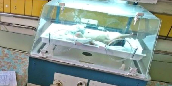 Bebeluşul avea arsuri pe 80 la sută din corp