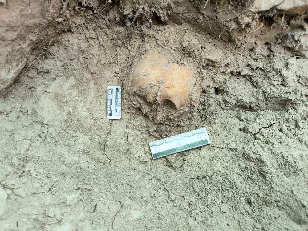 Cercetări arheologice la Buridava – Campania 2025 (© Facebook / Constantin Barbulescu)