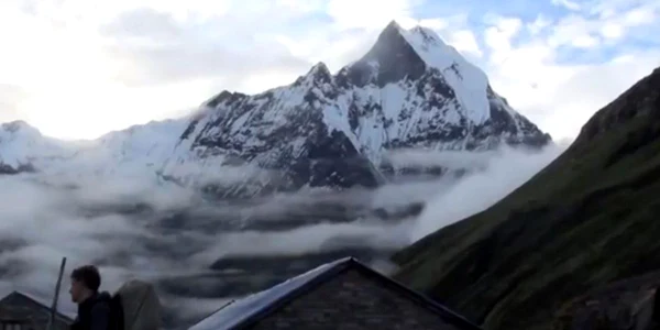 Annapurna se află în Himalaya