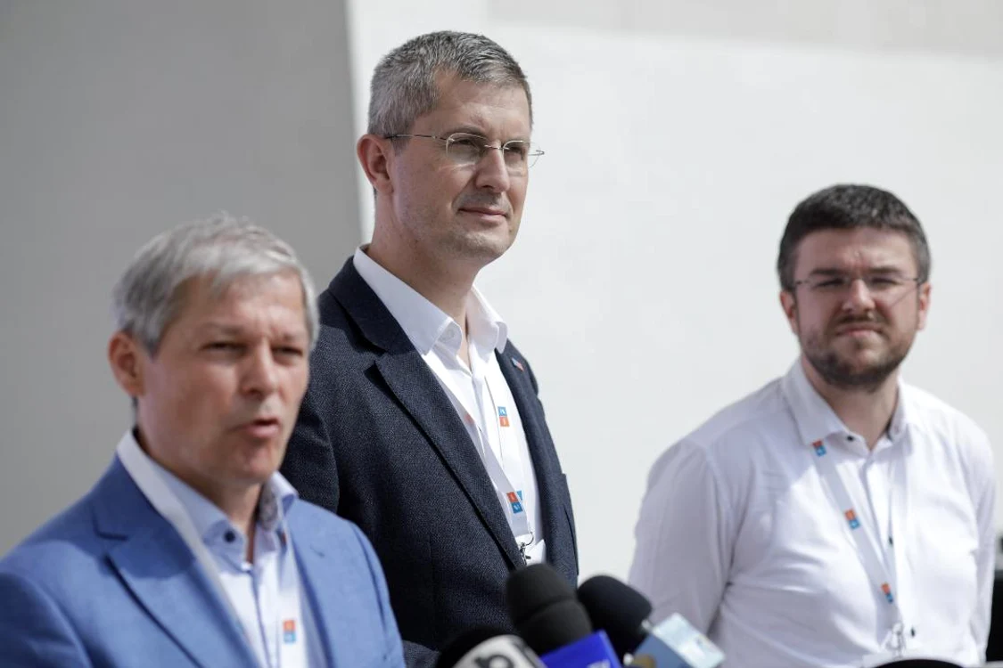
    Dacian Ciolos, Dan Barna și Irineu Darău sunt cei trei candidați la șefia USR-PLUS iar învingătorul va fi cunoscut oficial pe 3 octombrieFoto: Inquam Photos / George Călin  