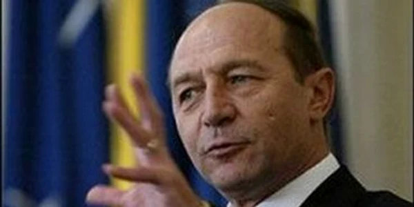 Băsescu: România va relua creşterea economică din 2010